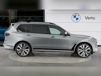 Used BMW X7 2025 for sale - 77069557: Photo