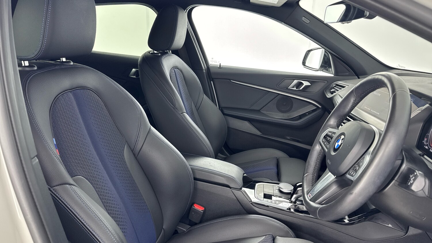 Used BMW 1 Series 2024 for sale - 78197279: Photo 11