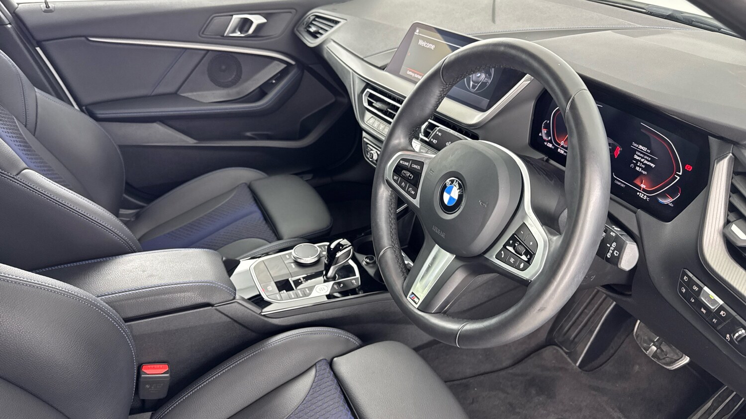 Used BMW 1 Series 2024 for sale - 78197279: Photo 6