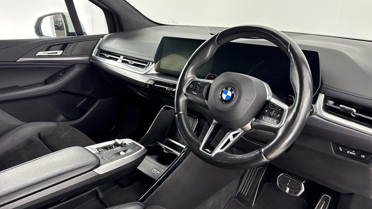 Used BMW 2 Series 2022 for sale - 76413242: Photo 6