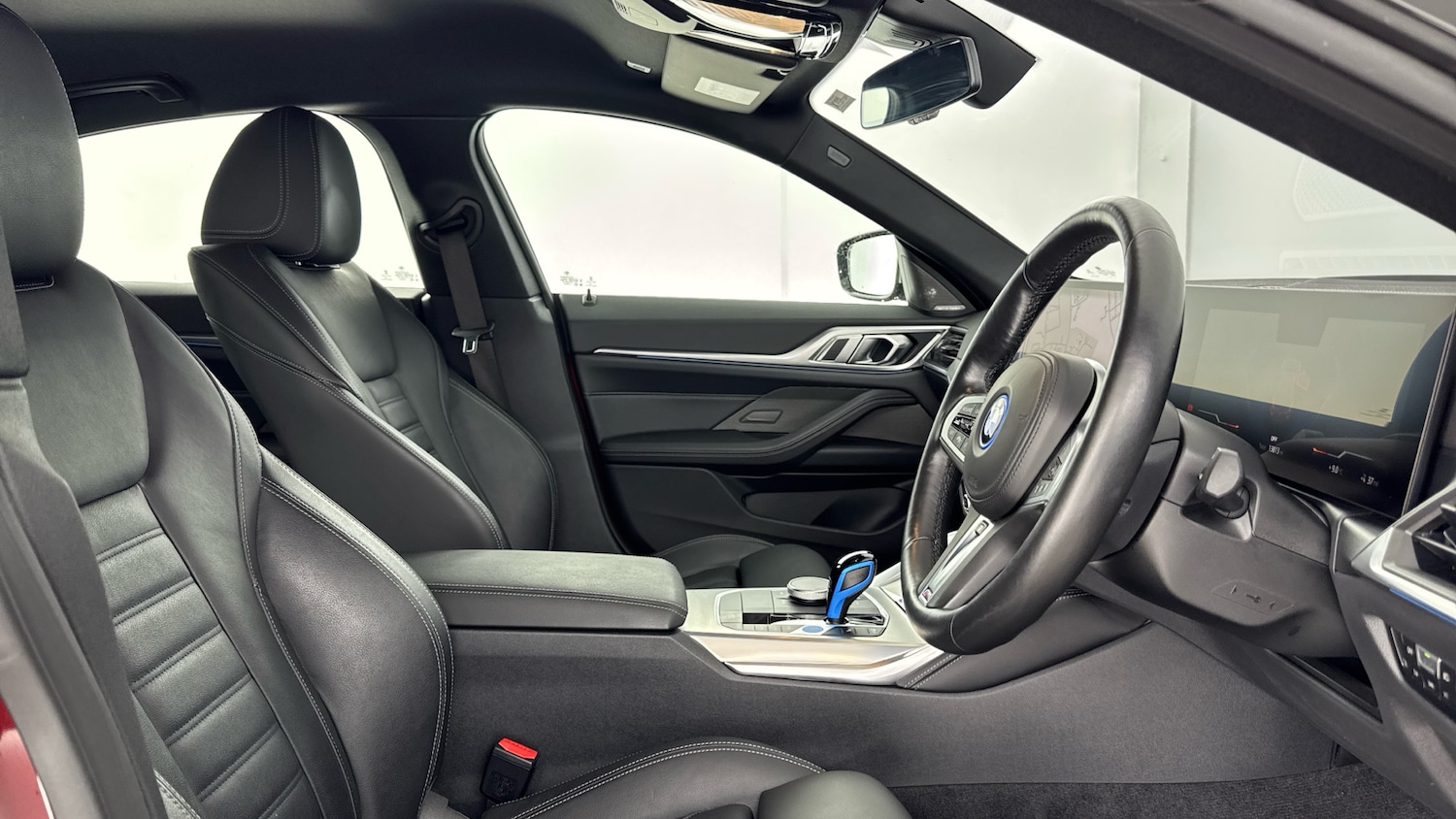 Used BMW i4 2022 for sale - 76494409: Photo 11