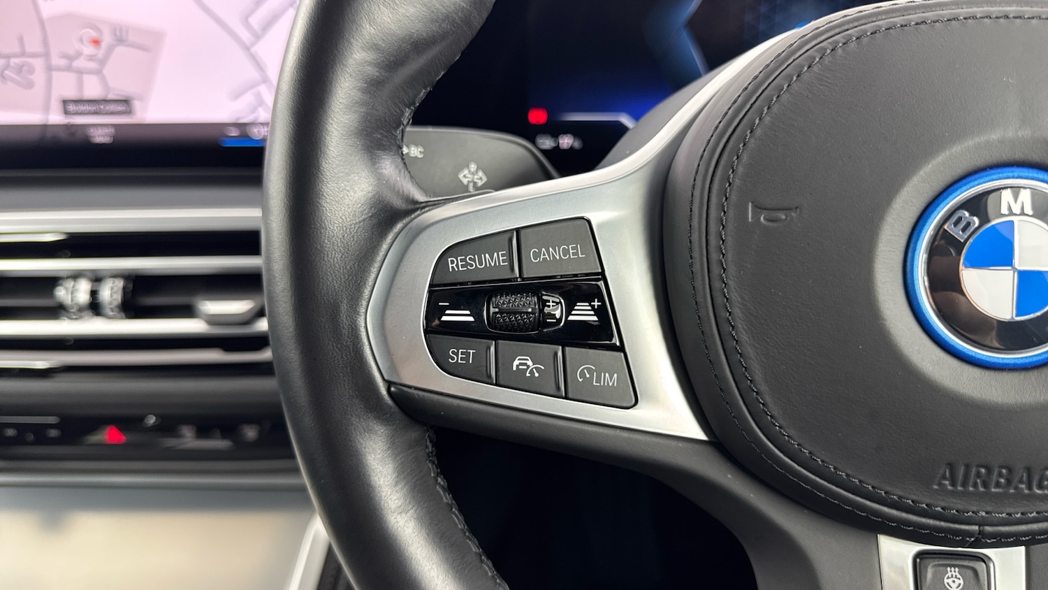 Used BMW i4 2022 for sale - 76494409: Photo 17