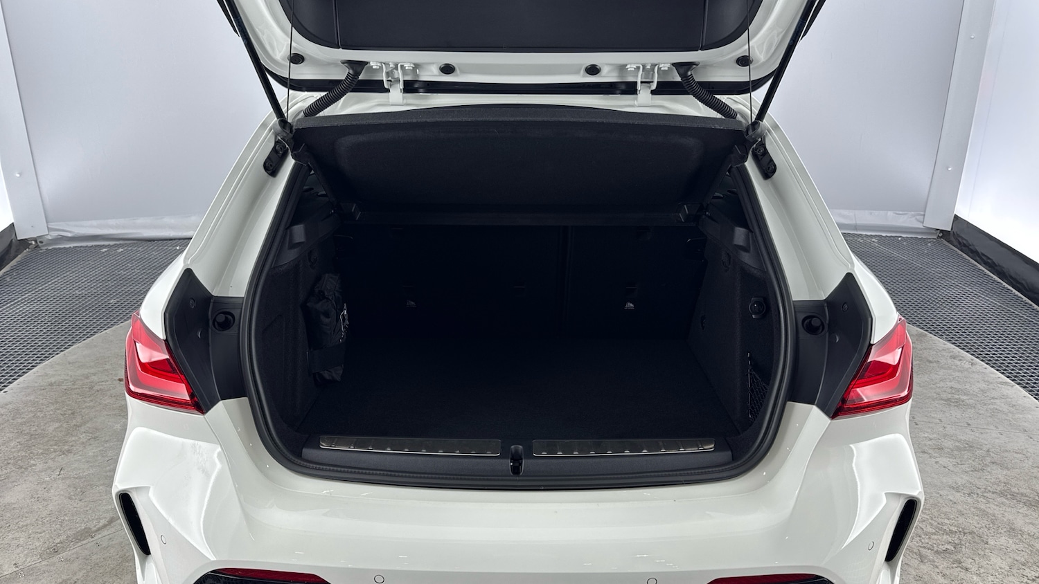 Used BMW 1 Series 2021 for sale - 76461229: Photo 13