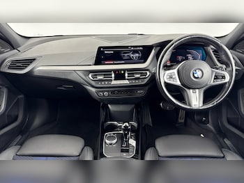 Used BMW 1 Series 2022 for sale - 75987410: Photo