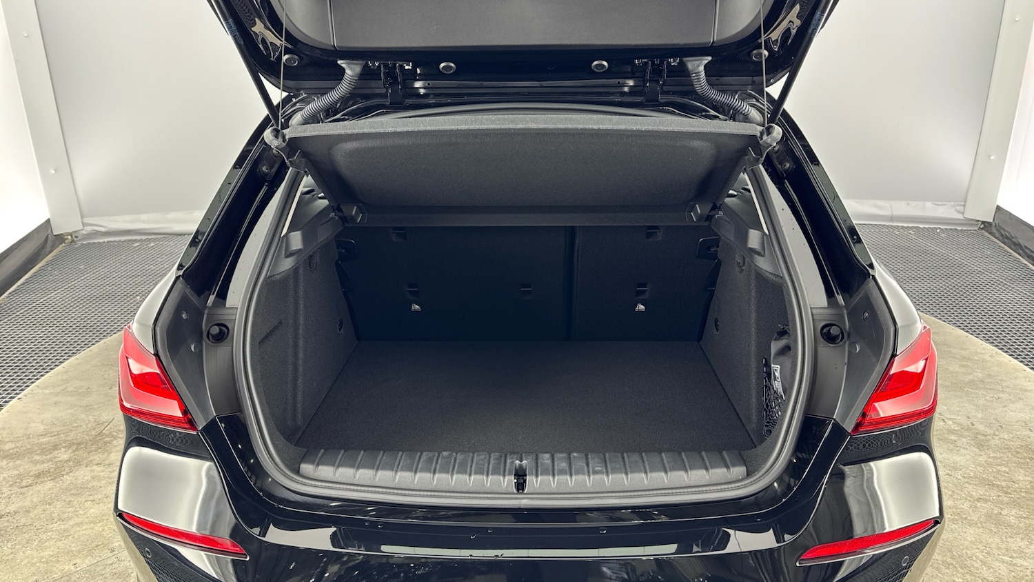 Used BMW 1 Series 2022 for sale - 76510622: Photo 13