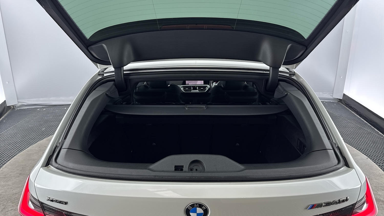 Used BMW 3 Series 2021 for sale - 77258735: Photo 27