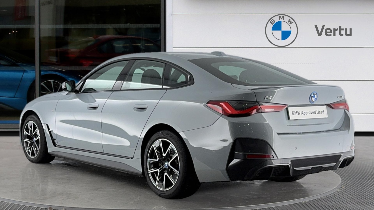 Used BMW i4 2023 for sale - 76766846: Photo 2