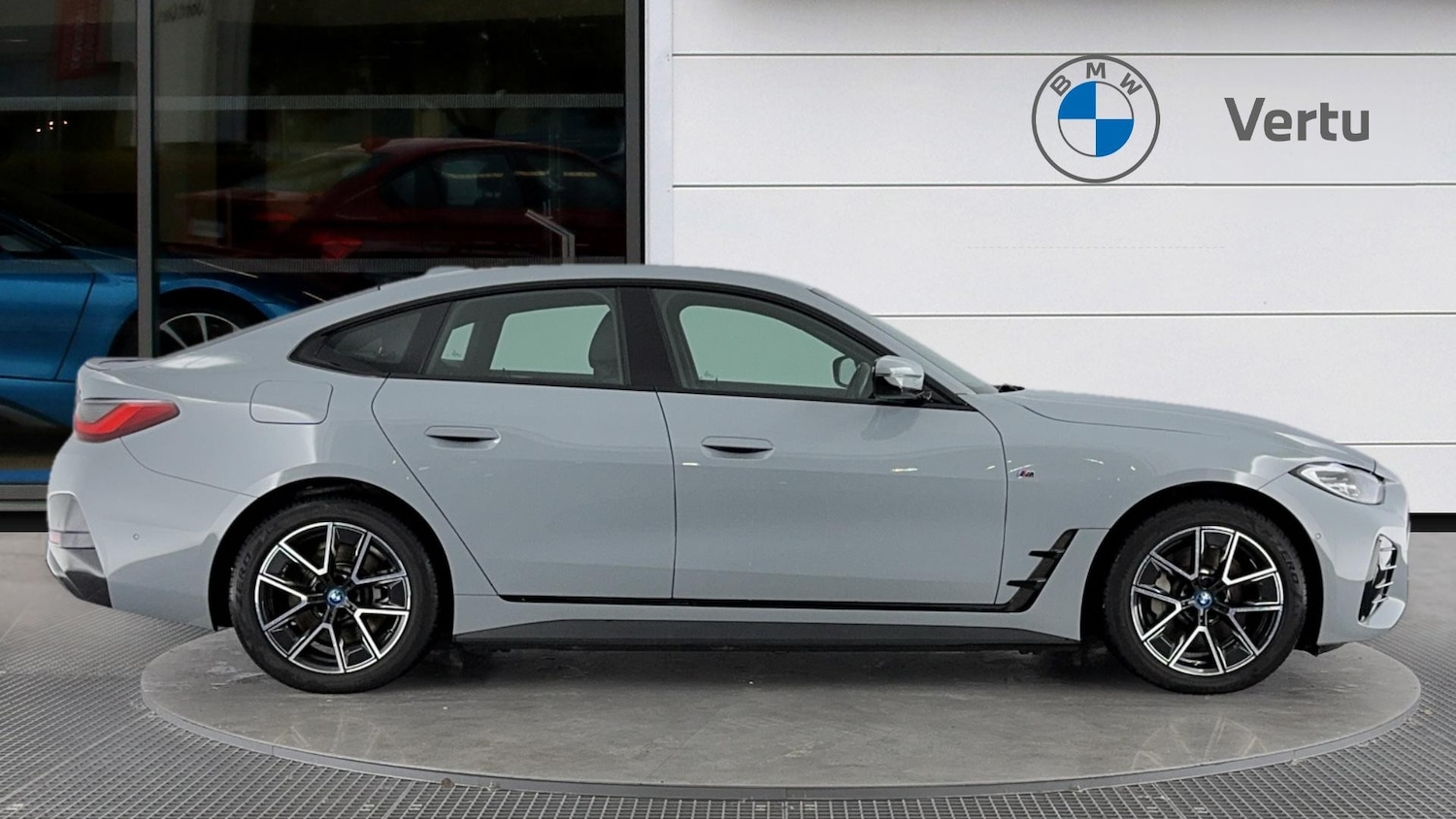 Used BMW i4 2023 for sale - 76766846: Photo 3