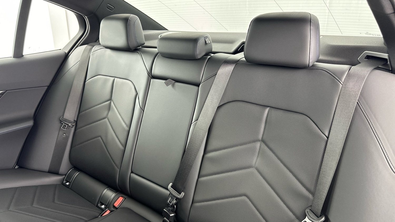 Used BMW 5 Series 2025 for sale - 76602235: Photo 12