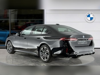 Used BMW 5 Series 2025 for sale - 76602235: Photo