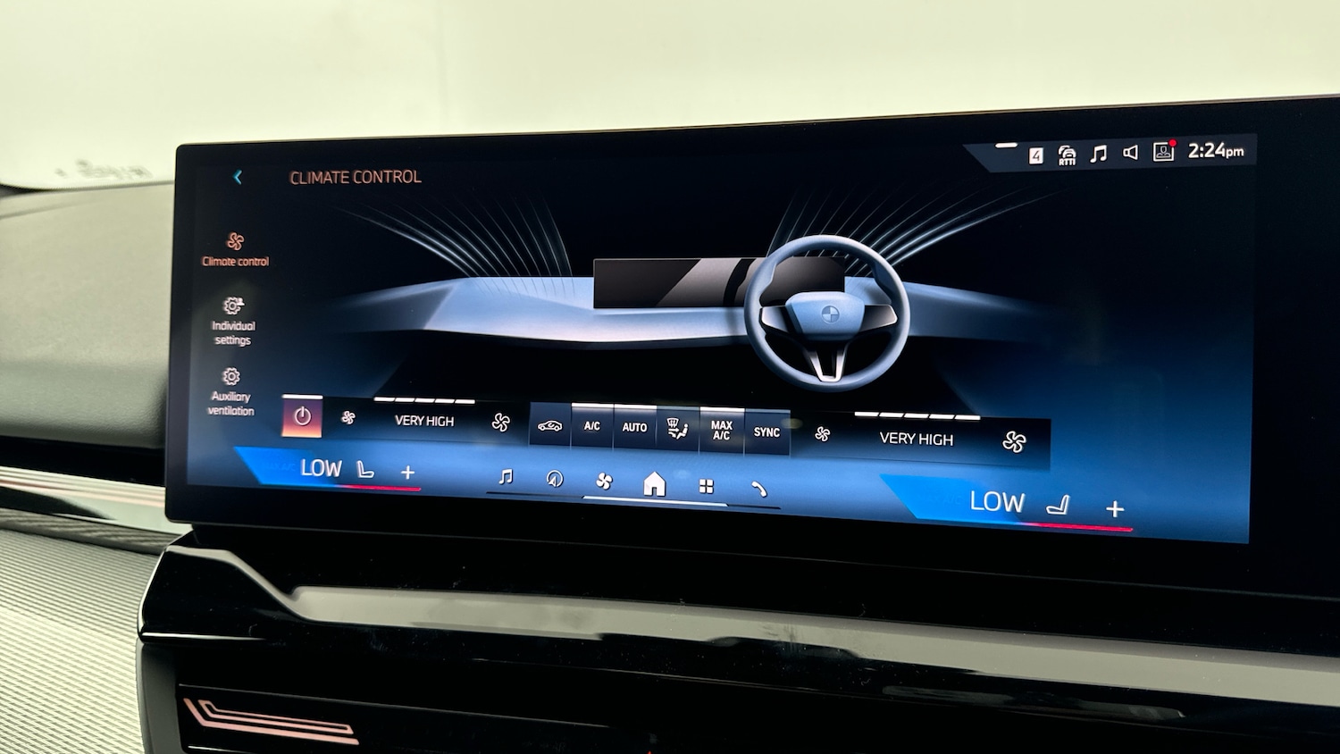 Used BMW 5 Series 2025 for sale - 76602235: Photo 30