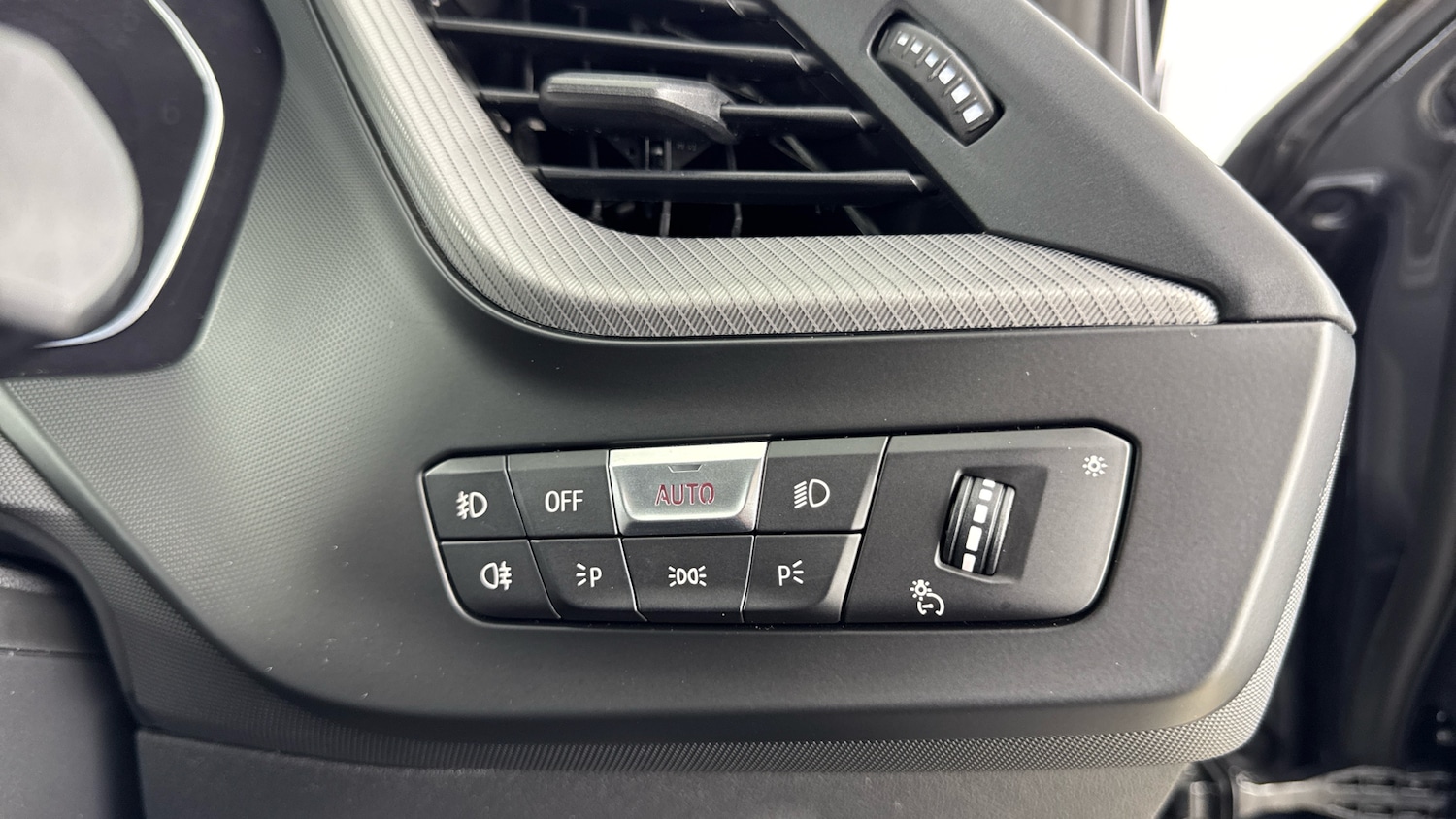 Used BMW 1 Series 2019 for sale - 77286151: Photo 30