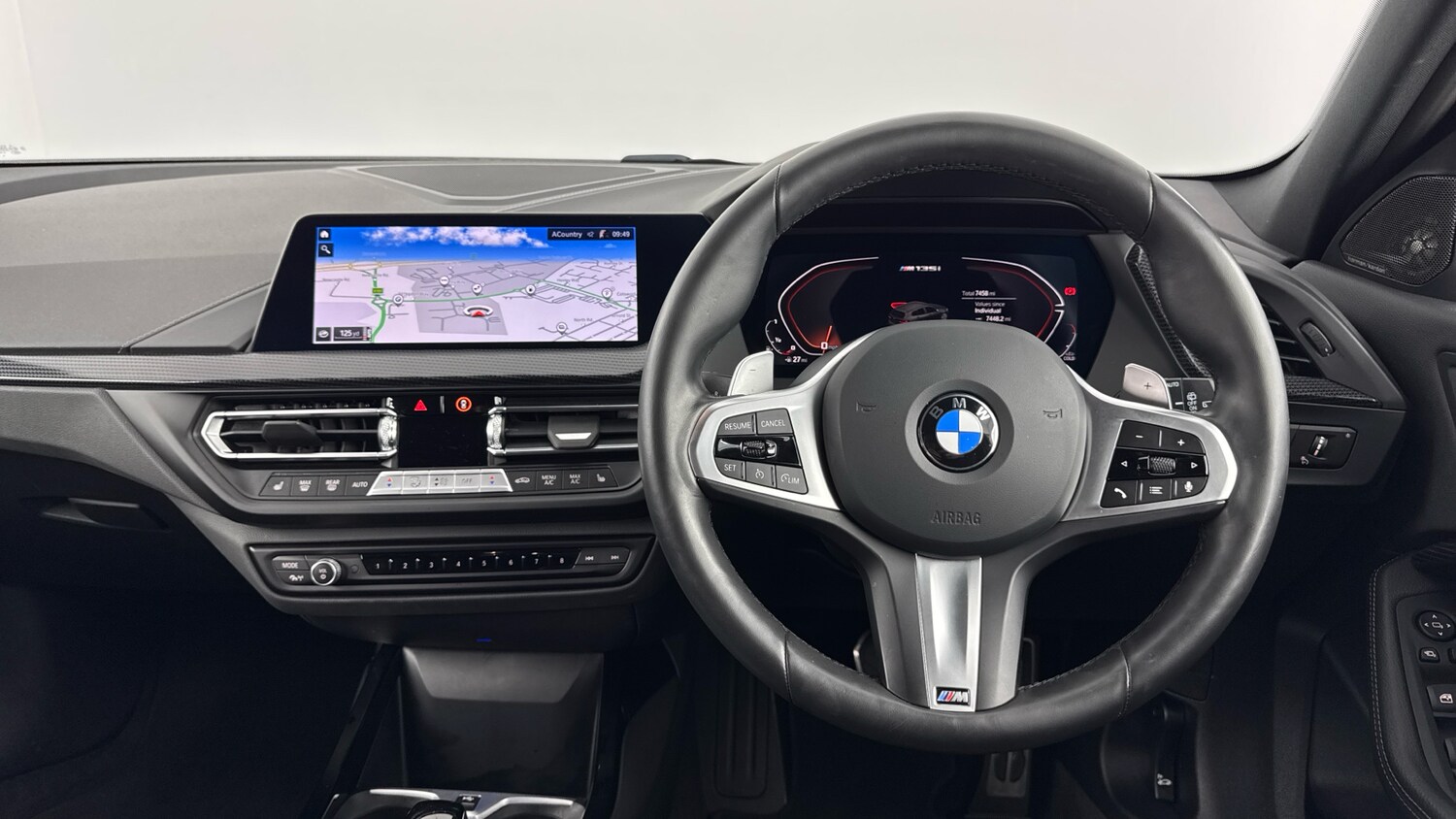 Used BMW 1 Series 2024 for sale - 76568375: Photo 5