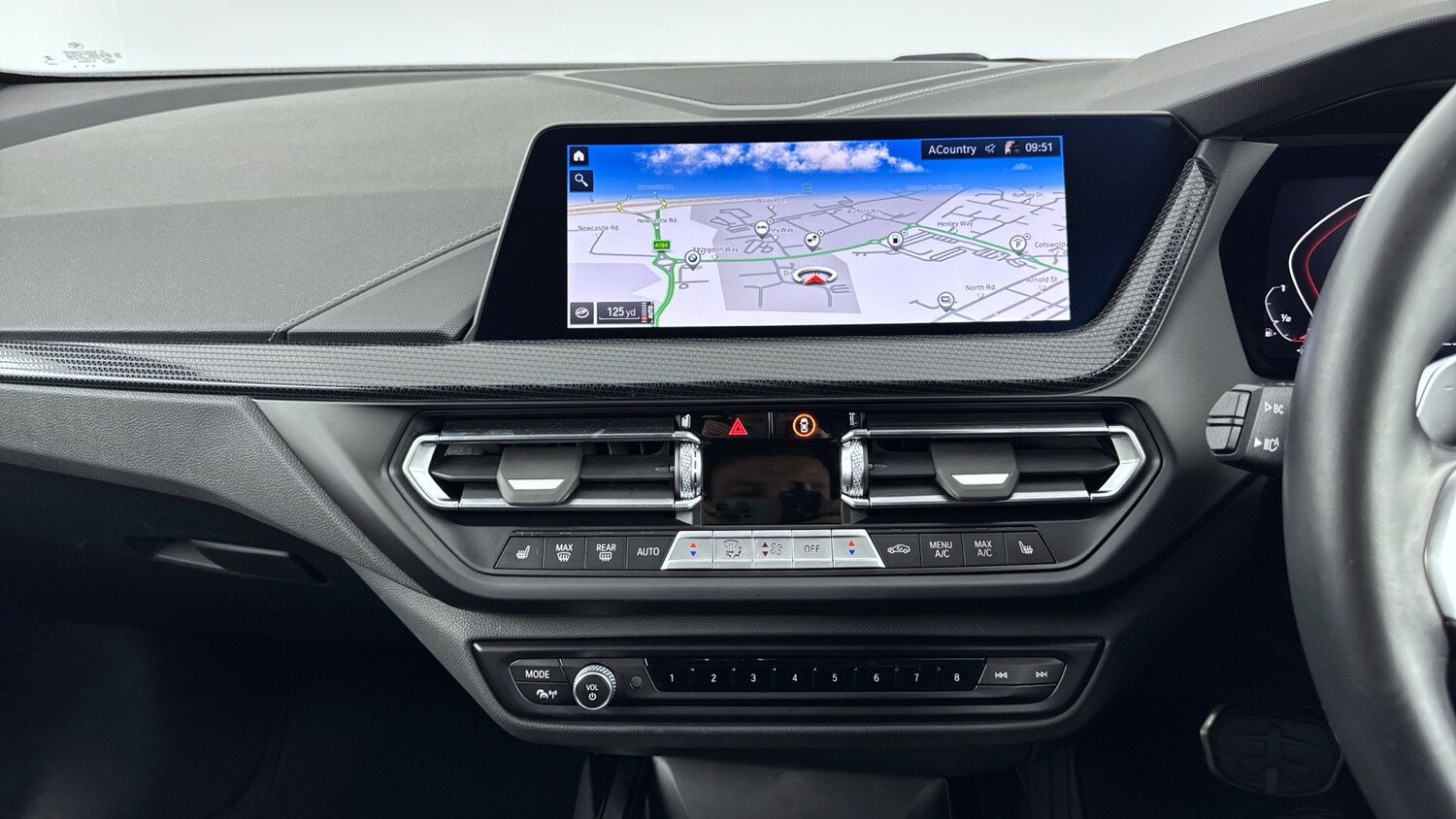 Used BMW 1 Series 2024 for sale - 76568375: Photo 8