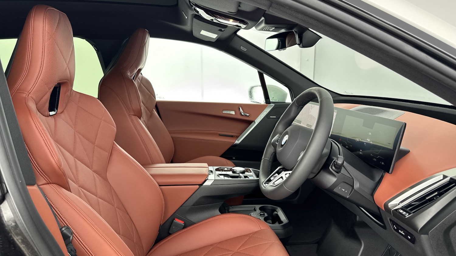 Used BMW iX 2025 for sale - 76945763: Photo 11