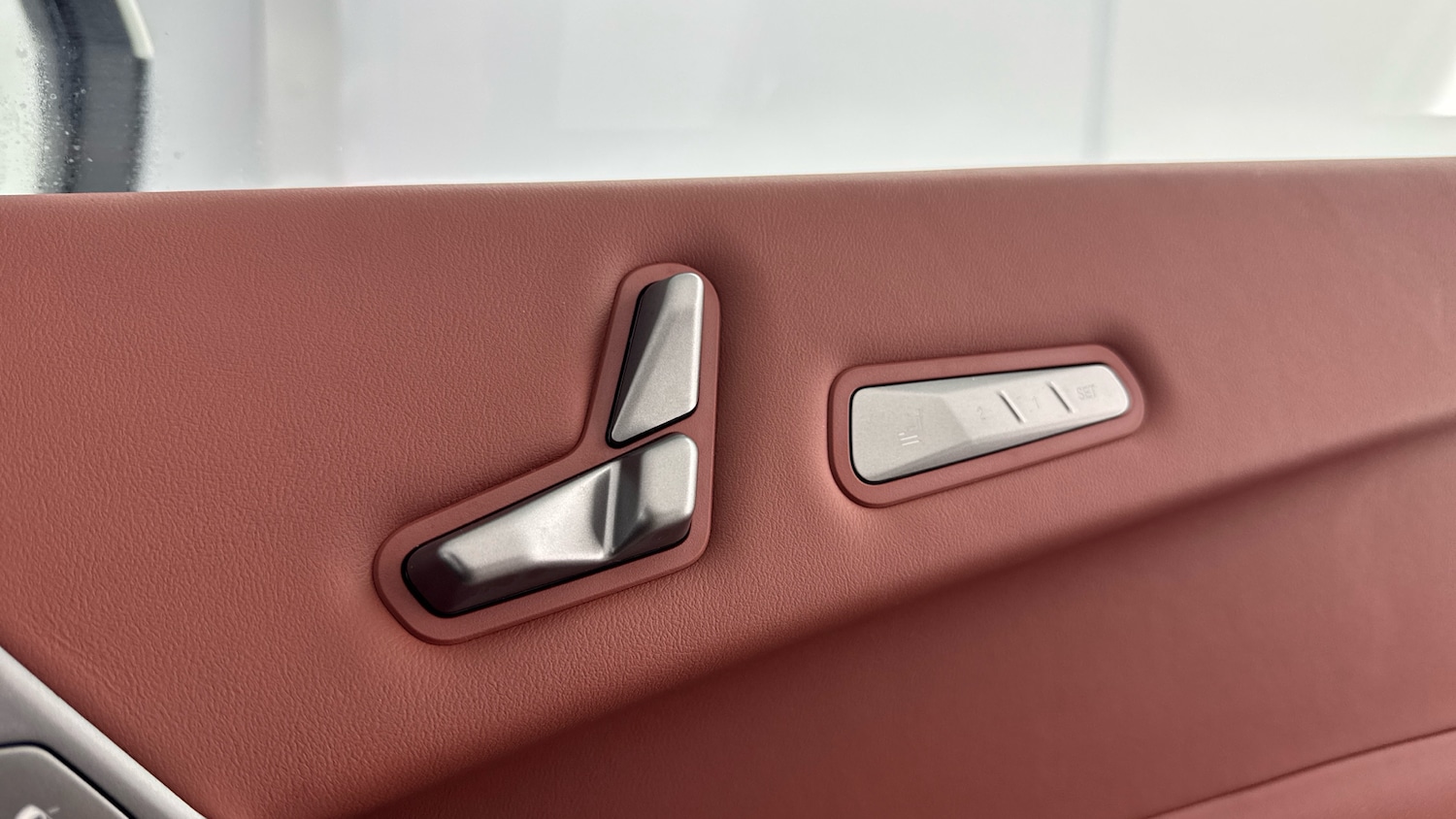 Used BMW iX 2025 for sale - 76945763: Photo 19