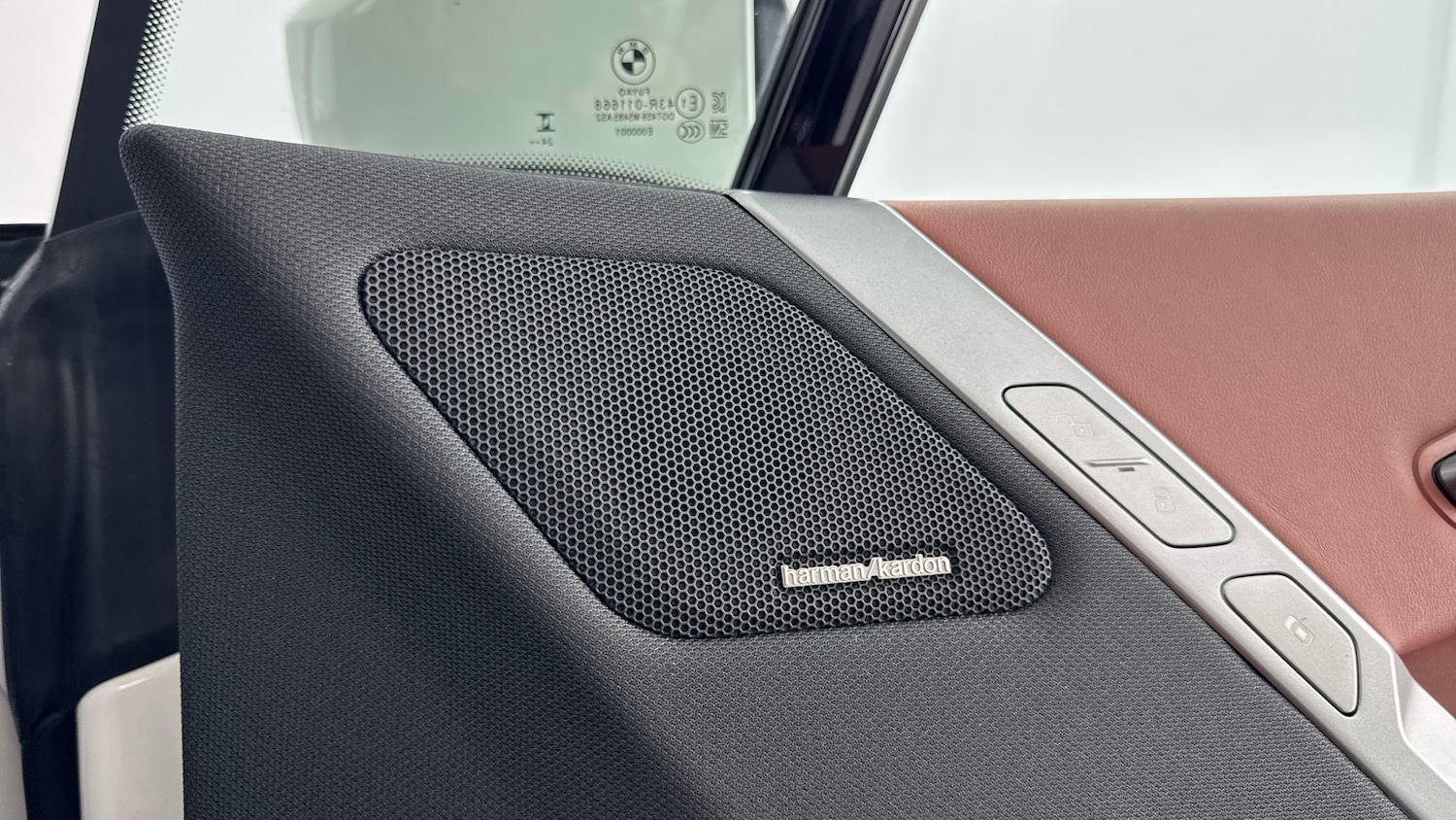 Used BMW iX 2025 for sale - 76945763: Photo 20