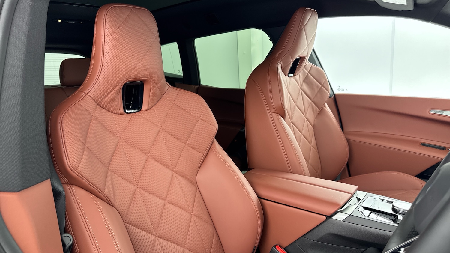 Used BMW iX 2025 for sale - 76945763: Photo 29