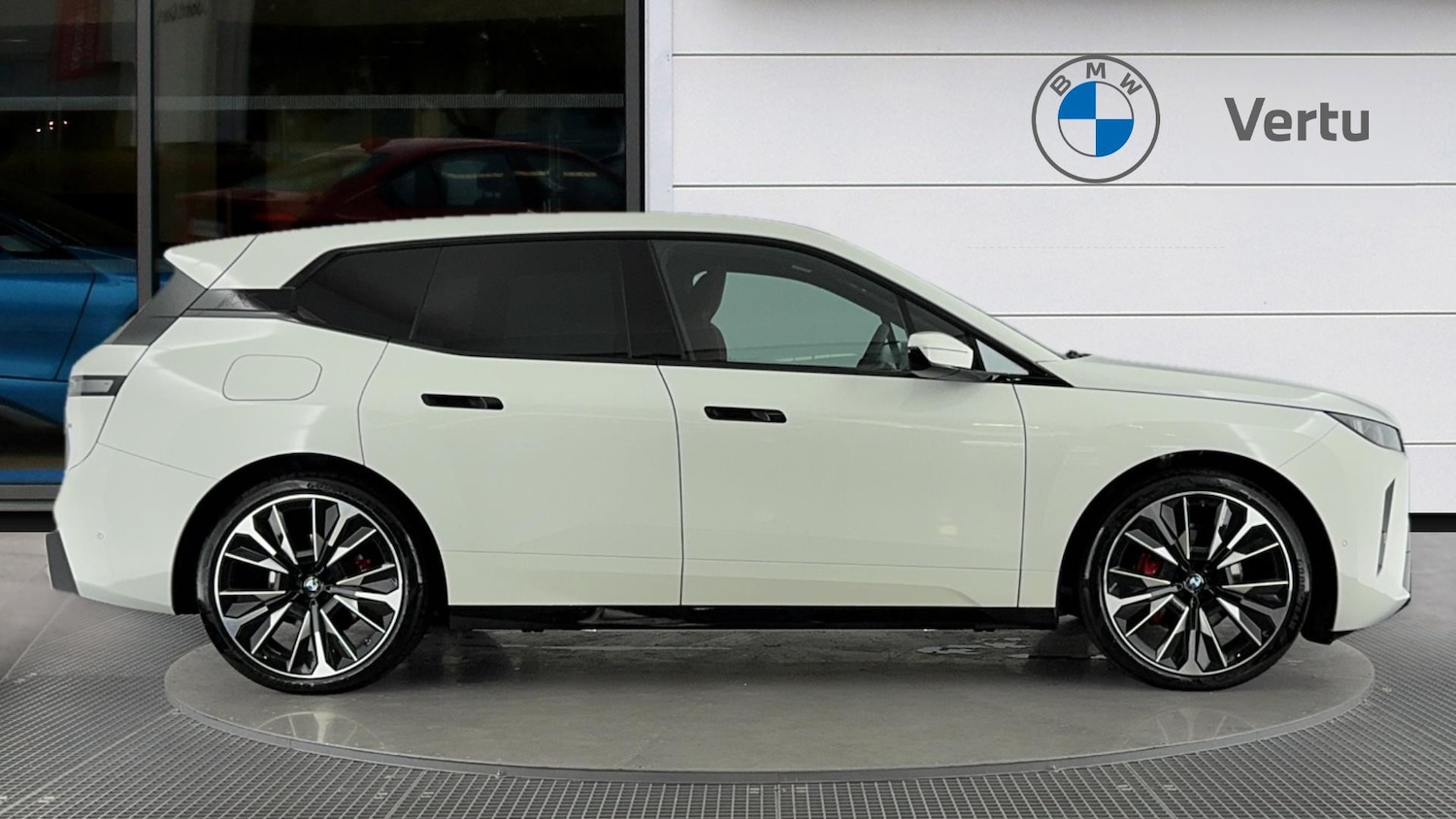 Used BMW iX 2025 for sale - 76945763: Photo 3