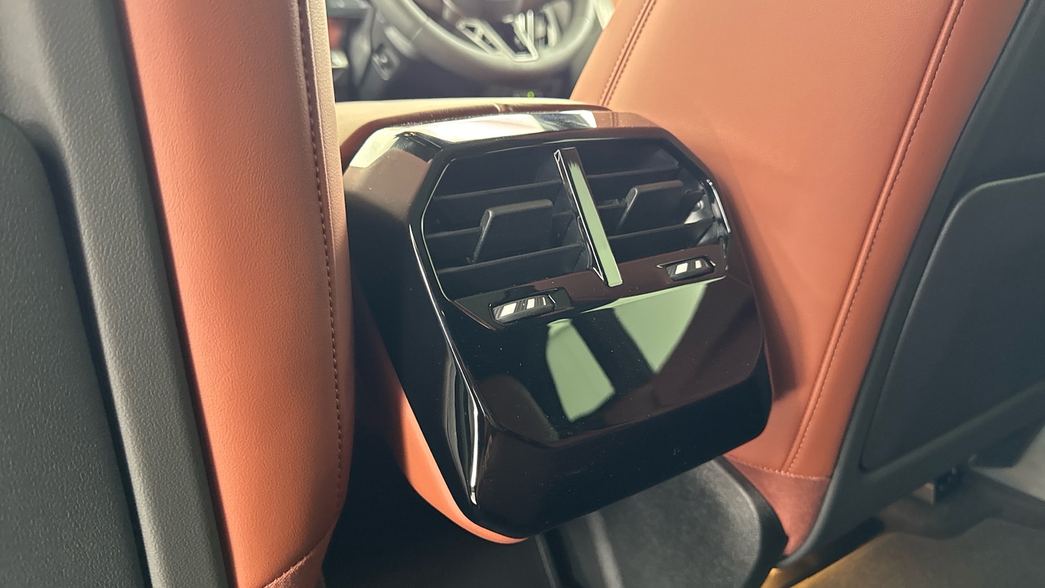 Used BMW iX 2025 for sale - 76945763: Photo 46