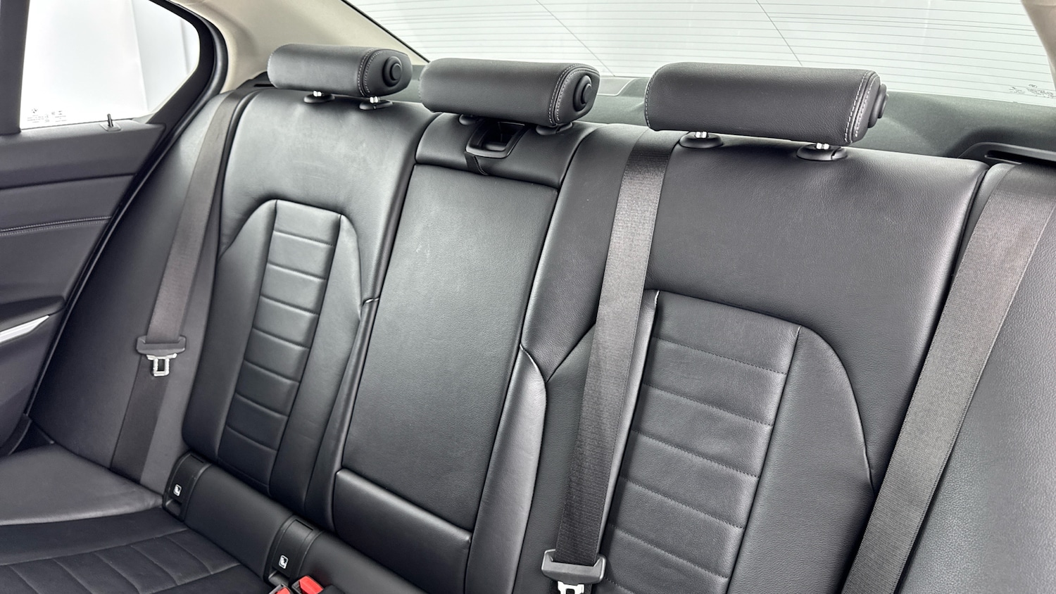 Used BMW 3 Series 2019 for sale - 76494398: Photo 12