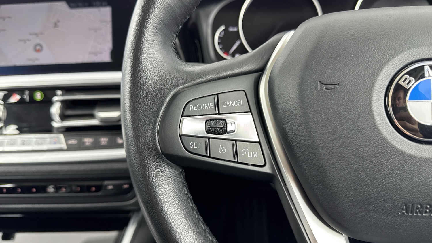 Used BMW 3 Series 2019 for sale - 76494398: Photo 17