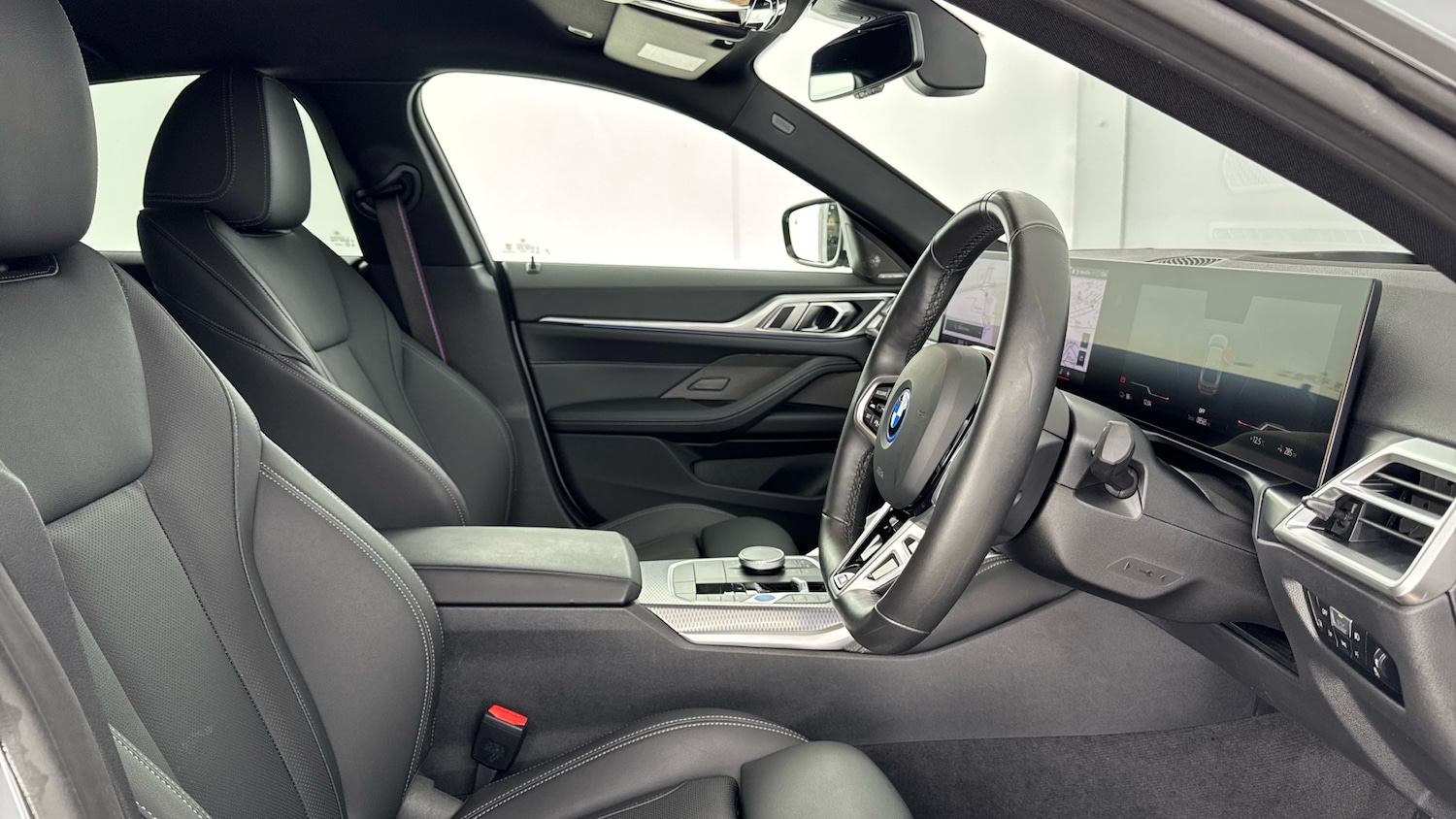 Used BMW i4 2024 for sale - 76859680: Photo 11