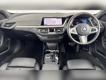 Used BMW 1 Series 2021 for sale - 76490390: Photo