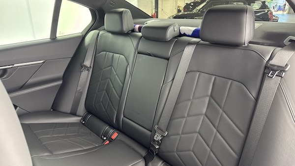 Used BMW 5 Series 2025 for sale - 76028071: Photo 12