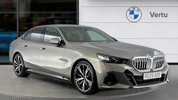 Used BMW 5 Series 2025 for sale - 76028071: Photo 1