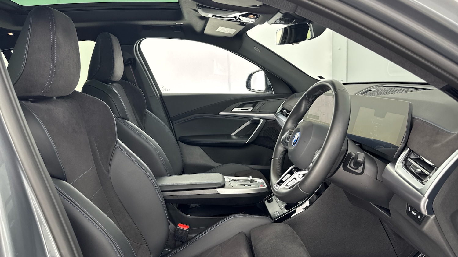 Used BMW iX2 2025 for sale - 77088076: Photo 11