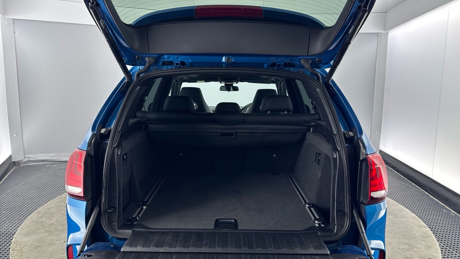 Used BMW X5 M 2018 for sale - 77406849: Photo 13