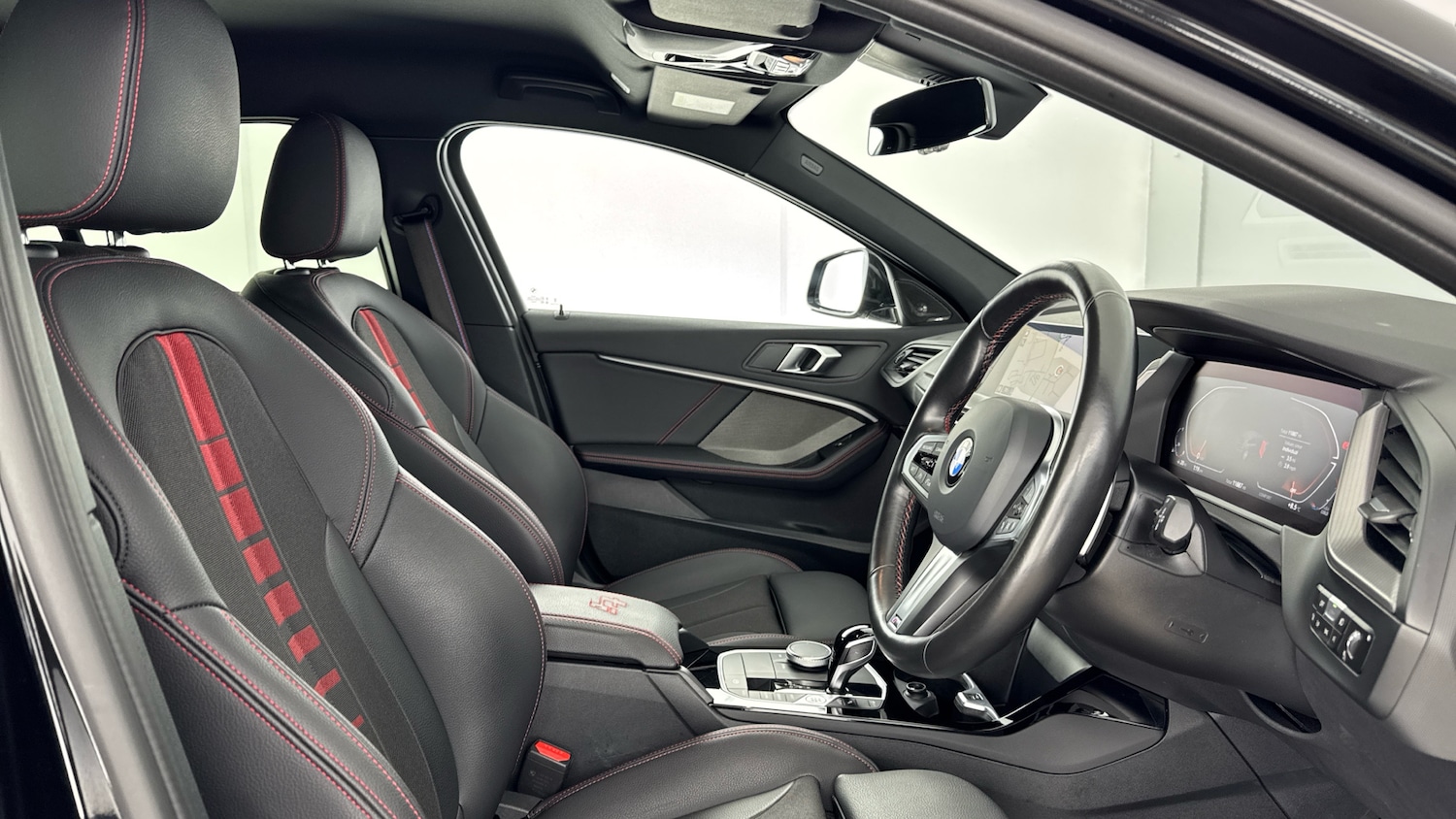 Used BMW 1 Series 2023 for sale - 77248578: Photo 11