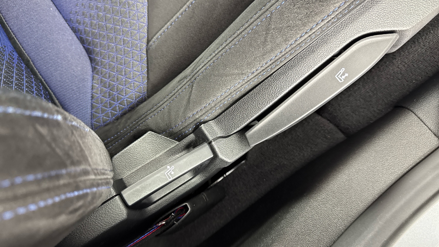 Used BMW 2 Series 2023 for sale - 77127282: Photo 28