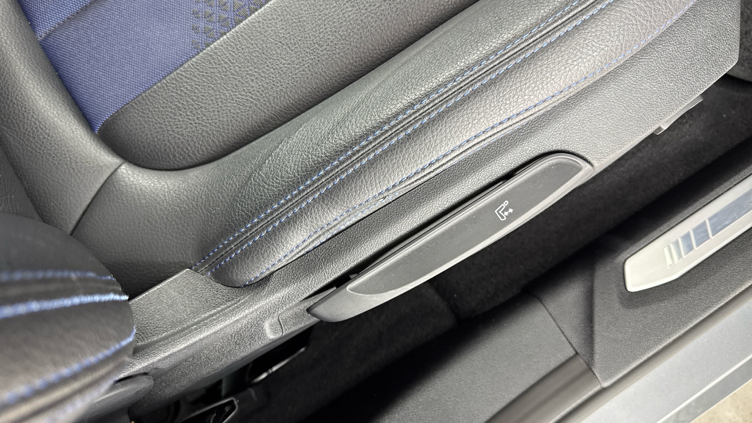 Used BMW 1 Series 2022 for sale - 76738685: Photo 28