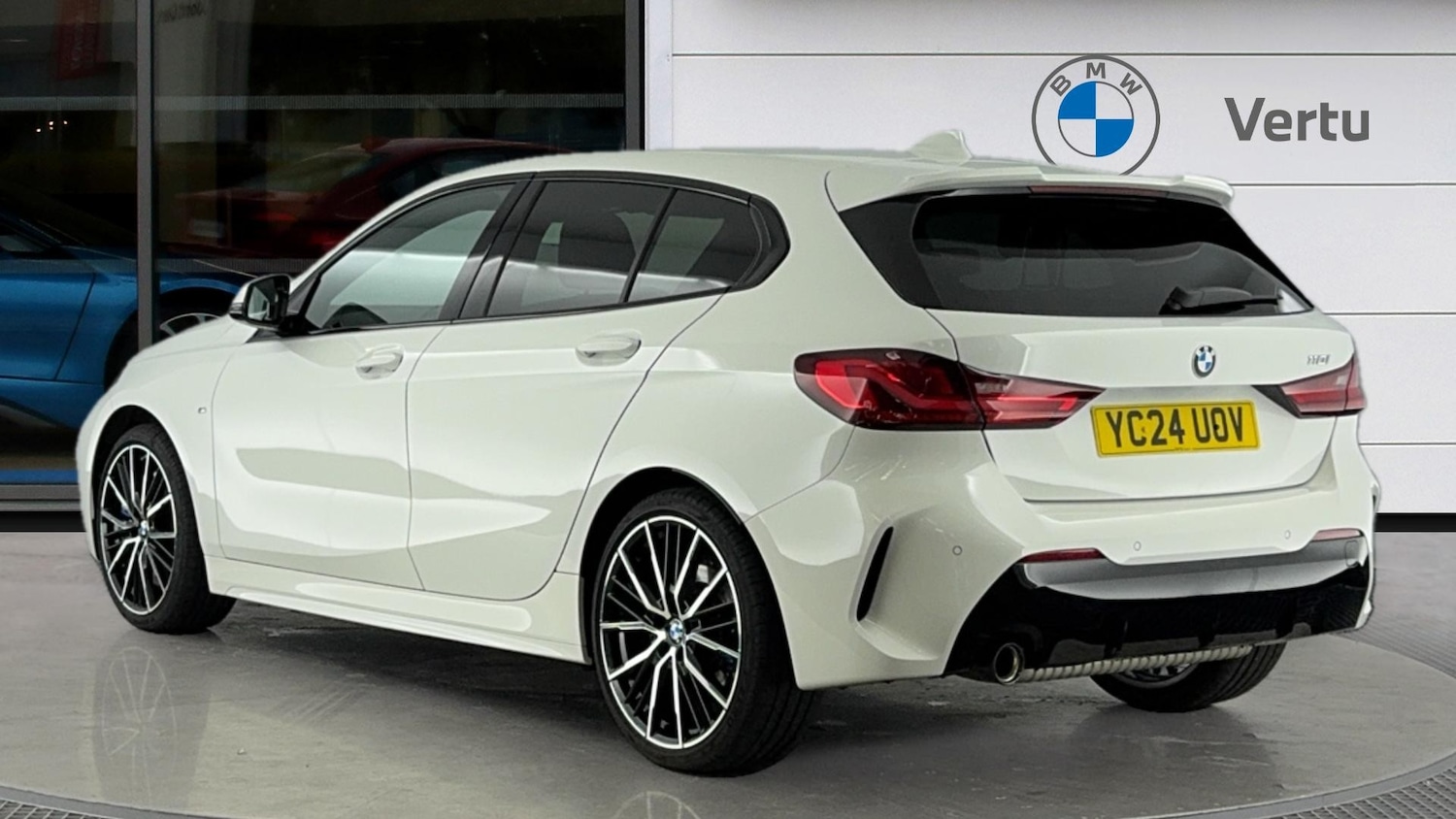 Used BMW 1 Series 2024 for sale - 76143075: Photo 2
