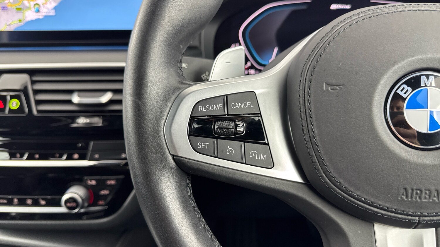 Used BMW 5 Series 2021 for sale - 77572640: Photo 17