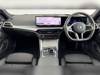 Used BMW i4 2024 for sale - 77001760: Photo