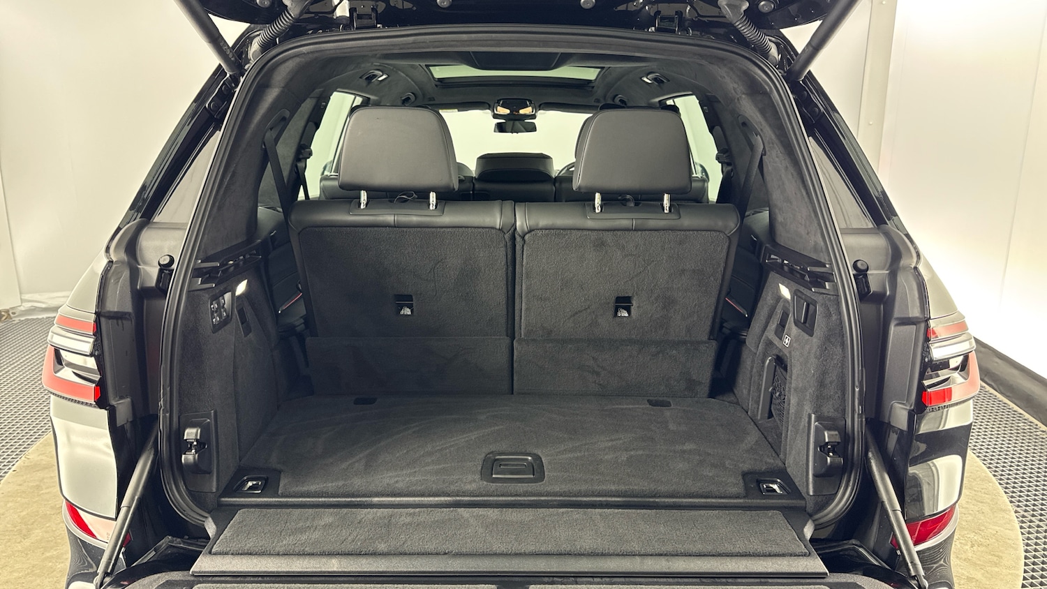 Used BMW X7 2025 for sale - 77953851: Photo 13