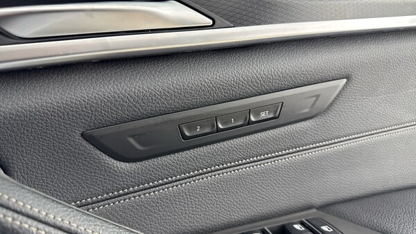Used BMW 5 Series 2022 for sale - 76144583: Photo 30