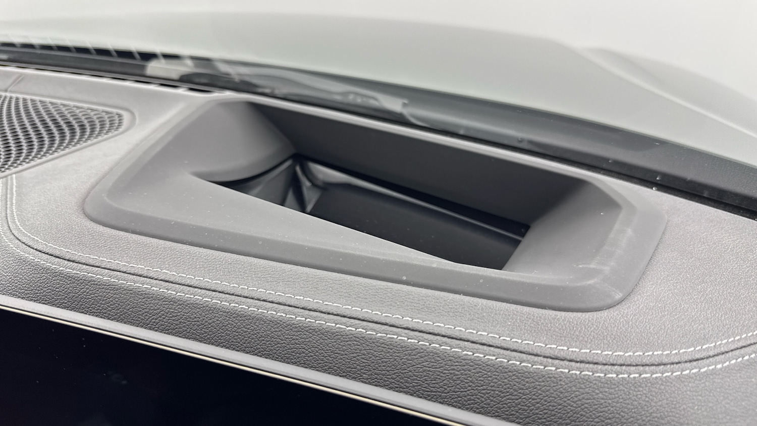 Used BMW i4 2024 for sale - 76477095: Photo 18