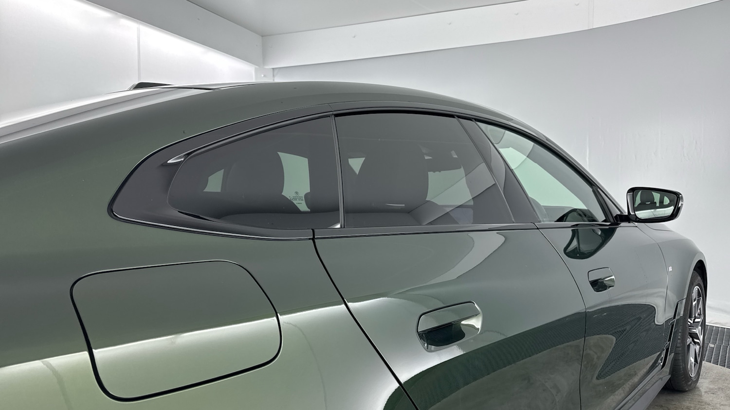 Used BMW i4 2024 for sale - 76477095: Photo 25