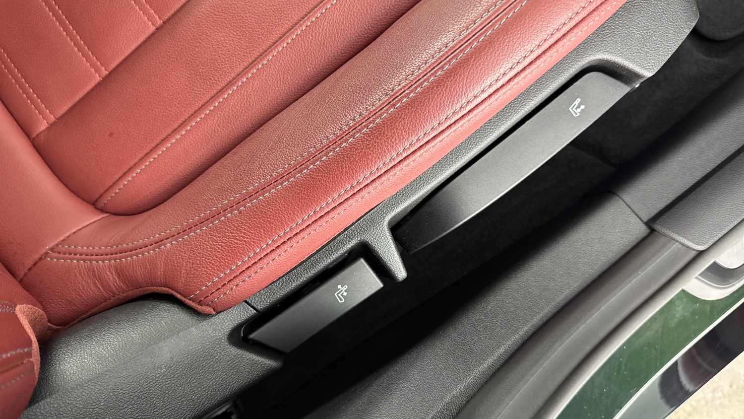 Used BMW i4 2024 for sale - 76477095: Photo 28