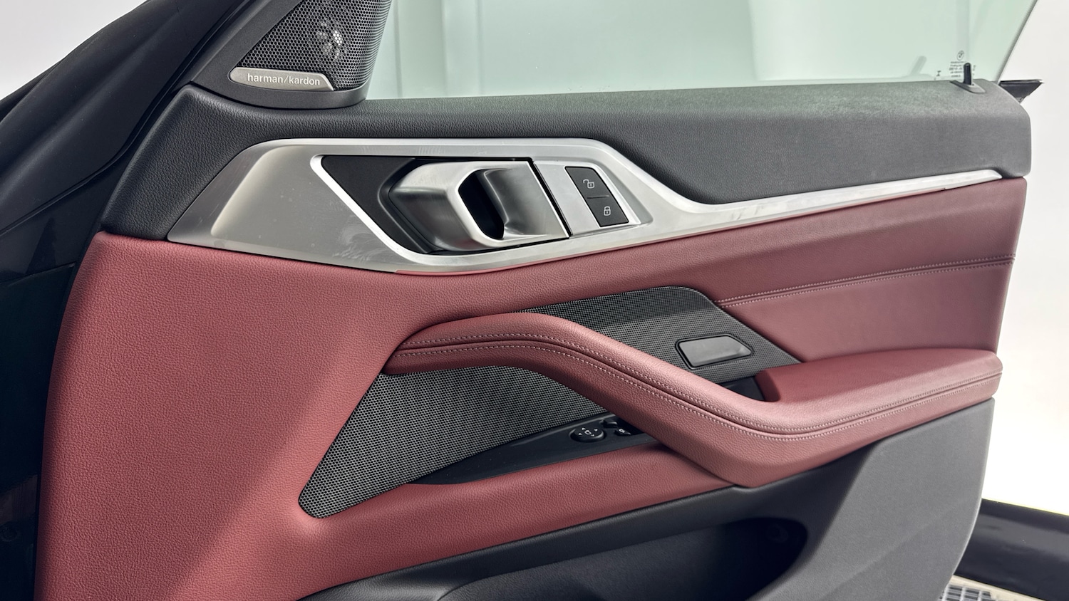 Used BMW i4 2024 for sale - 76477095: Photo 29