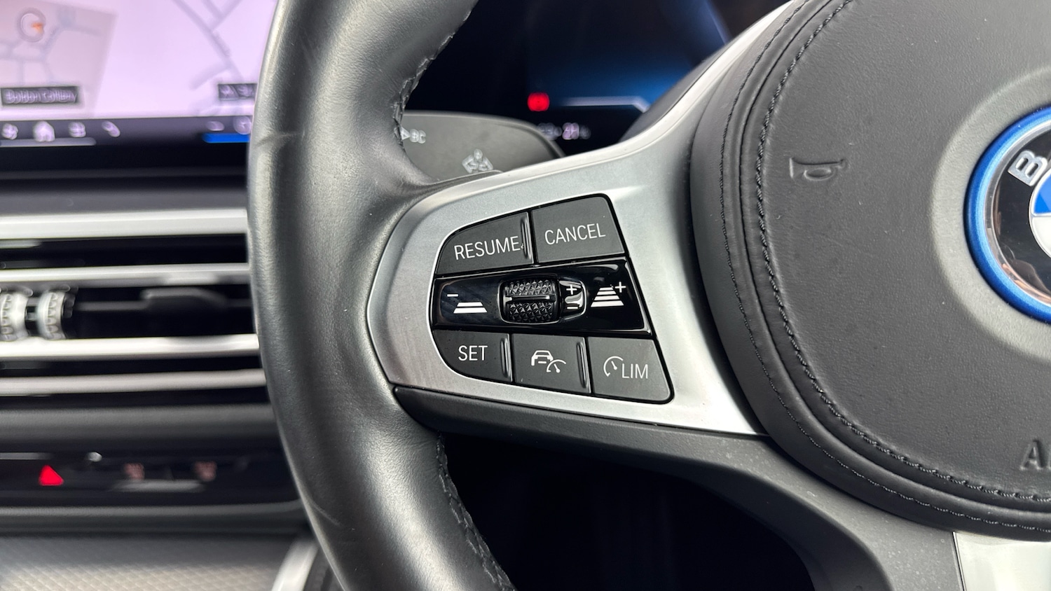 Used BMW i4 2024 for sale - 76477095: Photo 31