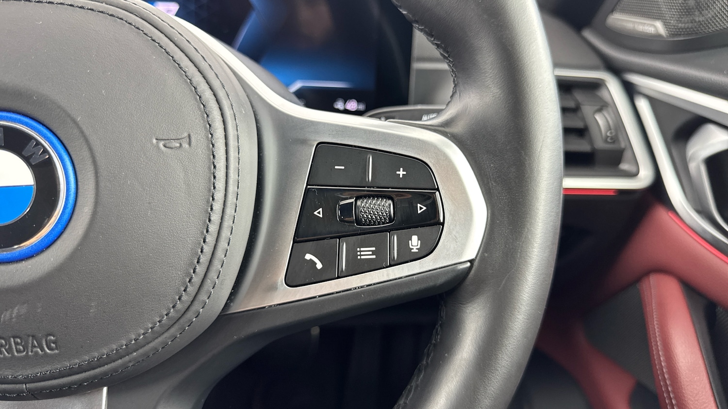 Used BMW i4 2024 for sale - 76477095: Photo 32