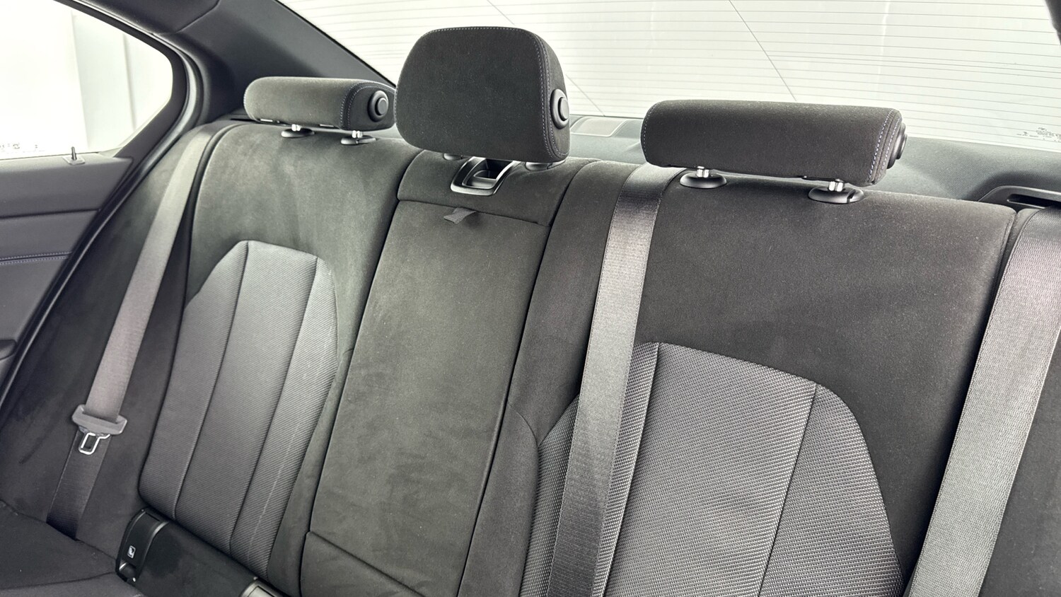 Used BMW 3 Series 2025 for sale - 76302107: Photo 12