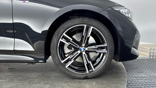 Used BMW 3 Series 2025 for sale - 76302107: Photo 14