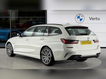 Used BMW 3 Series 2021 for sale - 77420897: Photo