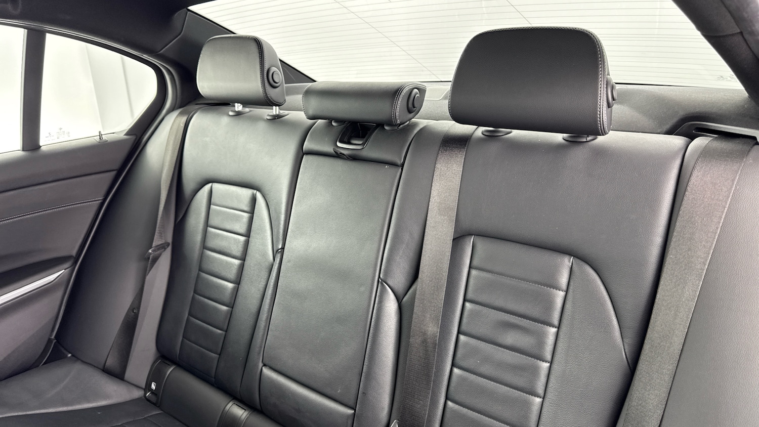 Used BMW 3 Series 2021 for sale - 77179890: Photo 12